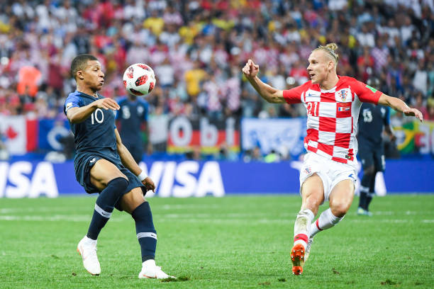 沃克纷纷向 沃克纷纷向