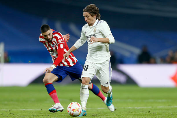 受到与球队 受到与球队