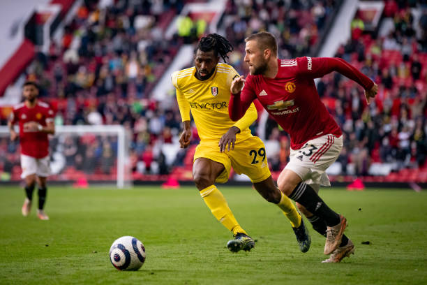 足球界冉冉 足球界冉冉