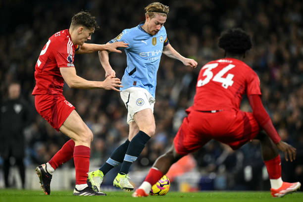 亚历山大 亚历山大